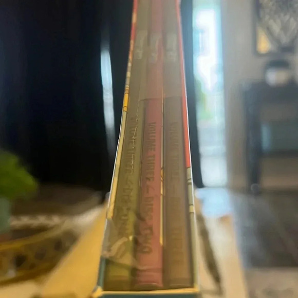 New Family Guy Volume 3 Set - Picture 3 of 3